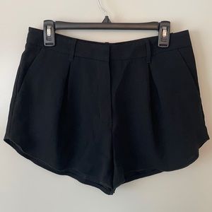 Aritzia Babaton Black Shorts
